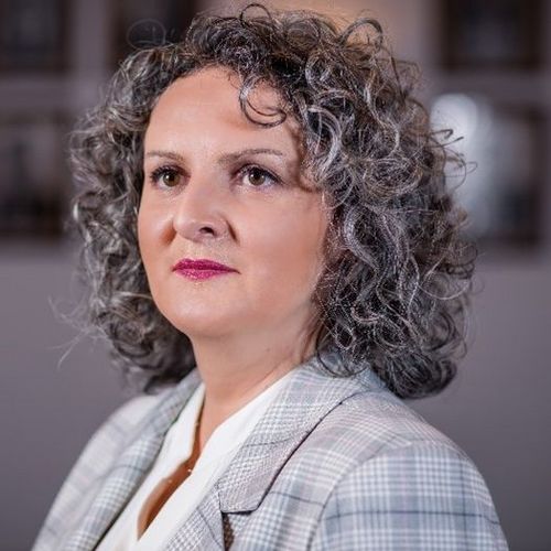 [Translate to Englisch:] Jasmina Selimovic