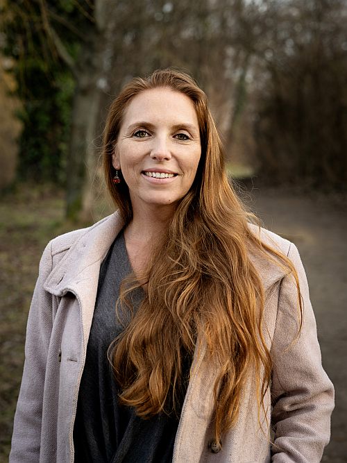 Angela Stöger